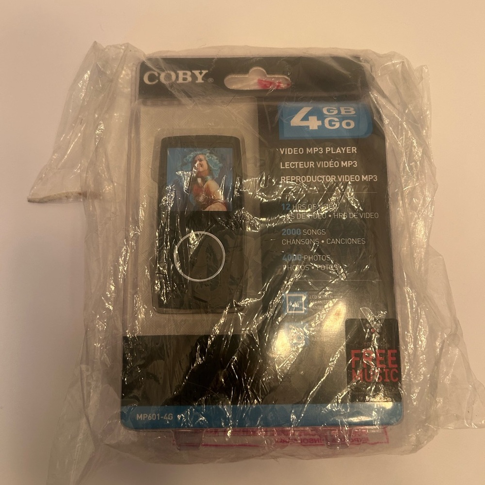 Coby Black Video MP3 Player 4GB